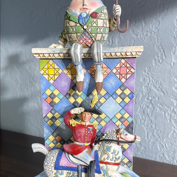 Mr. Dumpty Decorative Figurine - Colorful Hand-Painted Display - Picture 3 of 7